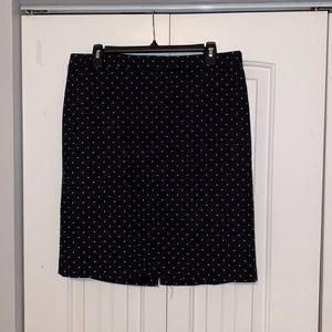 Size 12 Black/white Pencil skirt